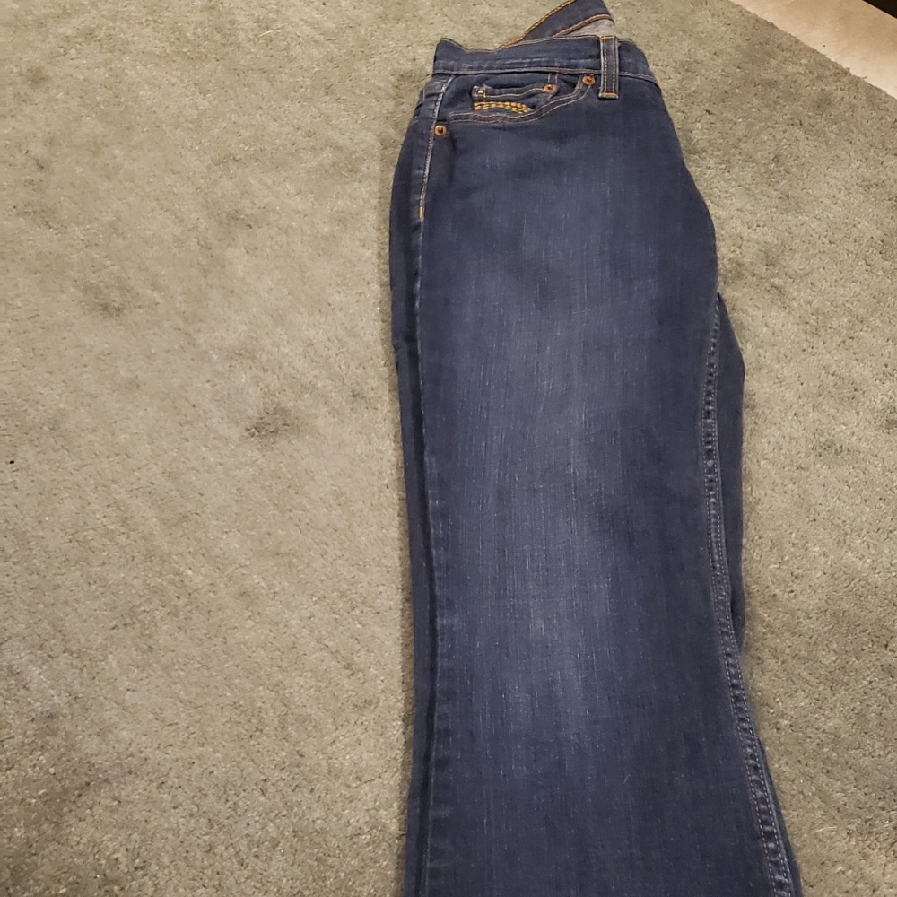Boot Cut Levis - Picture 2 of 3